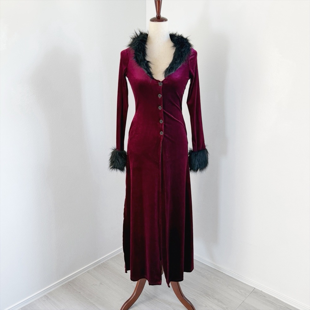 Dolls Kill Widow Kimono Duster Womens XXS Red Velvet Faux Fur Witchy Goth Punk